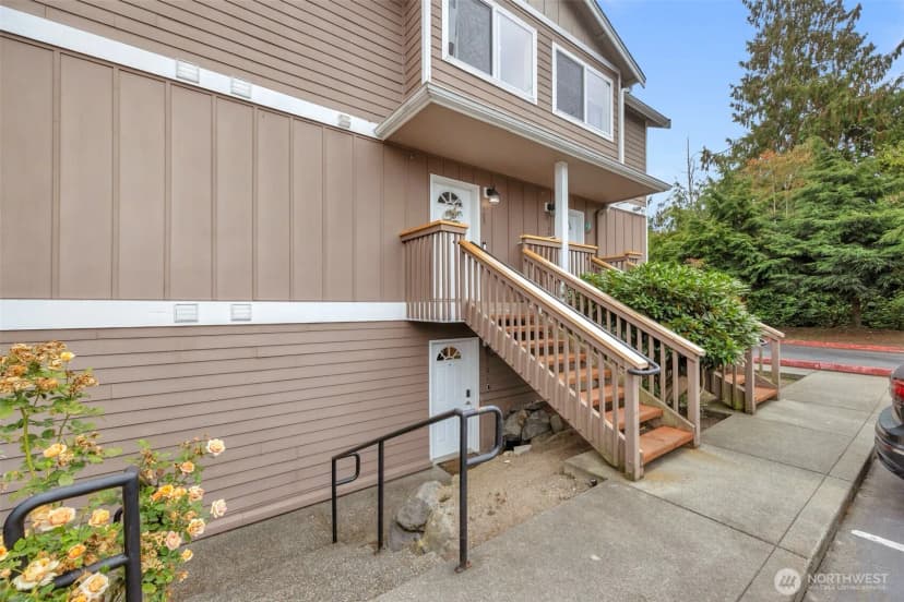 Property photo for 7220 Rainier Drive #101, Everett photo 2