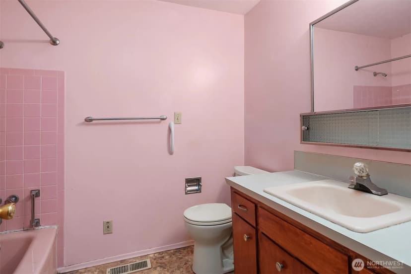 Property photo for 5653 125th Avenue Se, Bellevue photo 19
