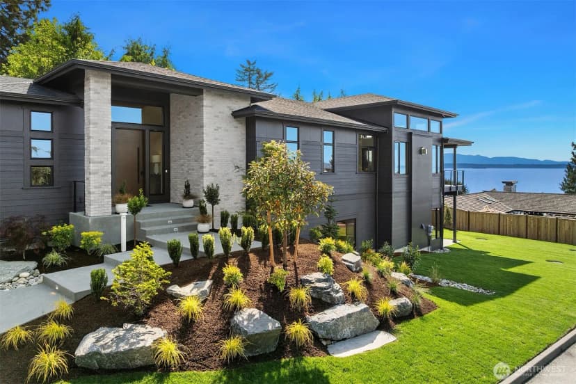 Property photo for 17626 Talbot Road, Edmonds photo 36