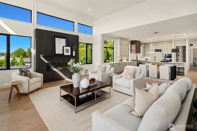 Property photo for 17626 Talbot Road, Edmonds photo 13