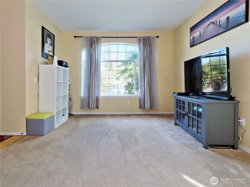 Property photo for 1921 Sw 331st Place, Federal Way photo 13