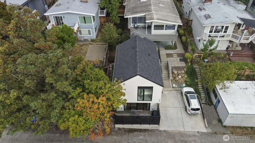 Property photo for 7507 Latona Avenue Ne, Seattle photo 29