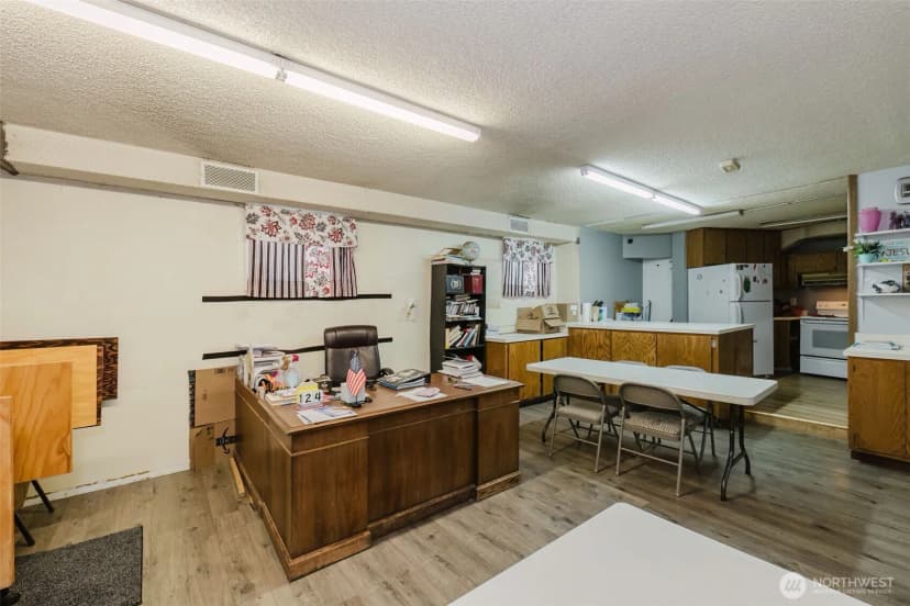 Property photo for 1904 8th Street, Bremerton photo 22