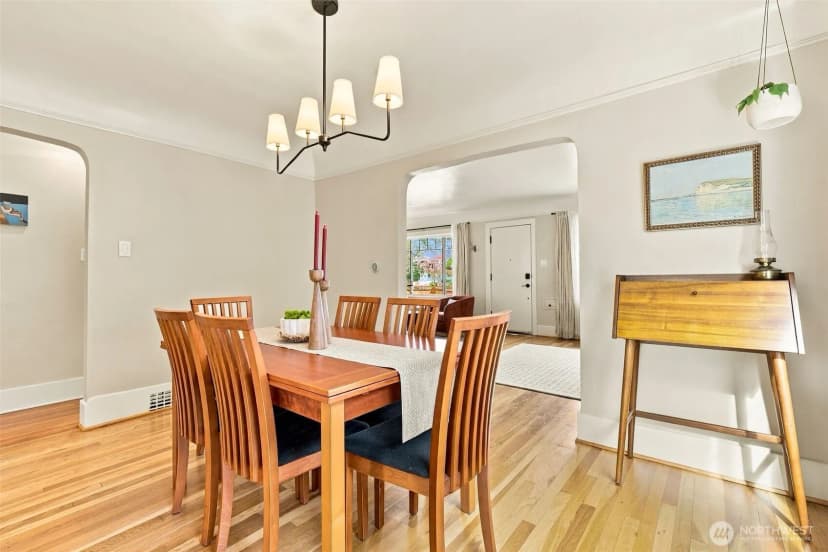 Property photo for 507 N 81st Street, Seattle photo 8