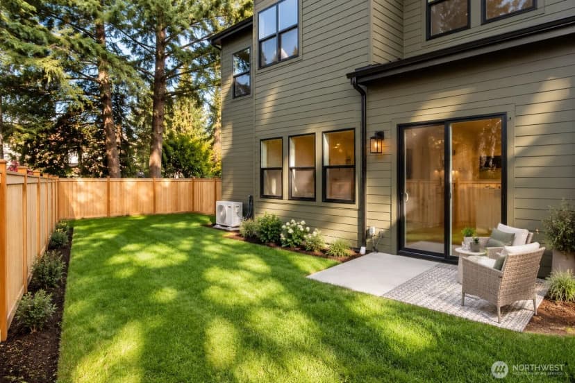 Property photo for 13633 103rd Ne, Kirkland photo 32