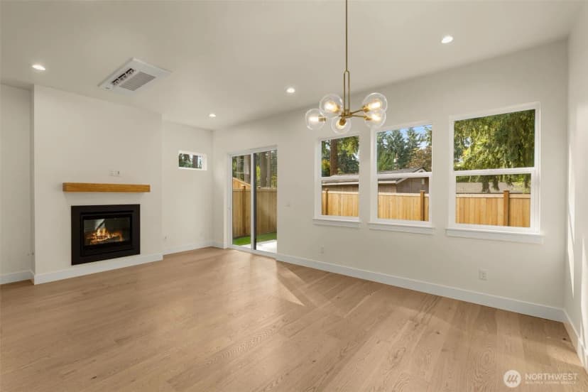 Property photo for 13633 103rd Ne, Kirkland photo 10