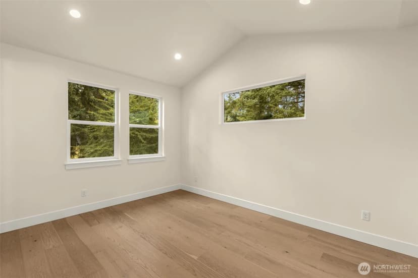 Property photo for 13633 103rd Ne, Kirkland photo 24