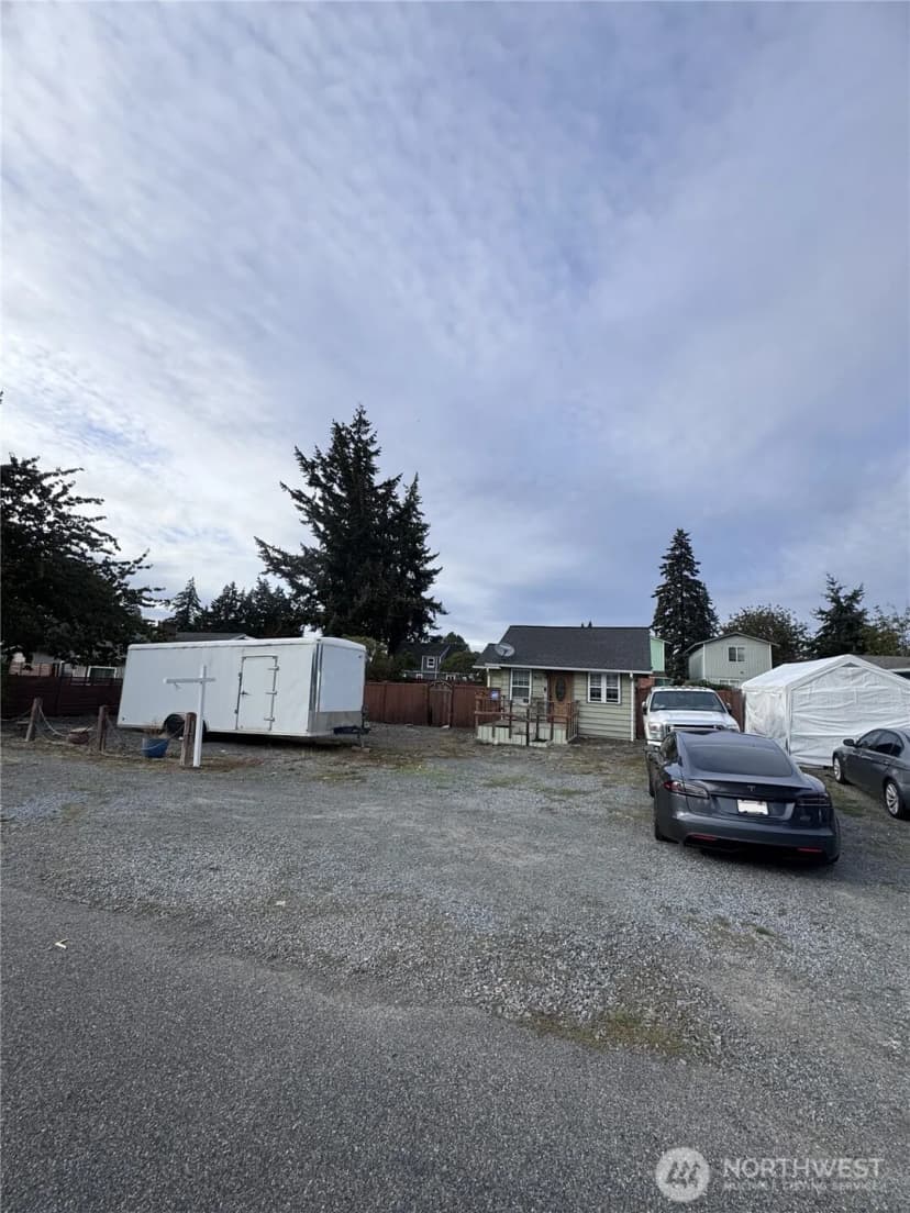 Property photo for 901 113th Street S, Tacoma