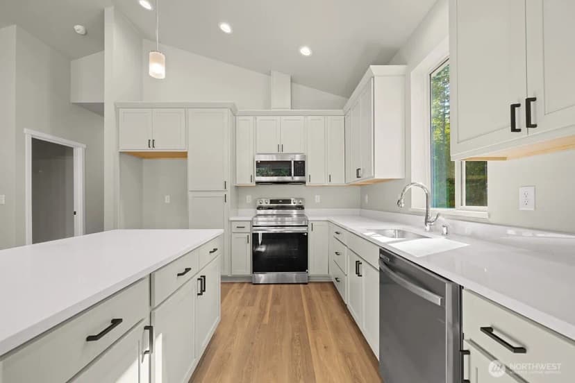 Property photo for 5631 192nd Street Nw #15b, Stanwood photo 8
