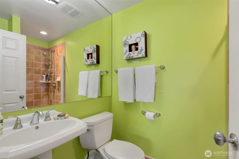 Property photo for 2821 2nd Avenue #2001, Seattle photo 17