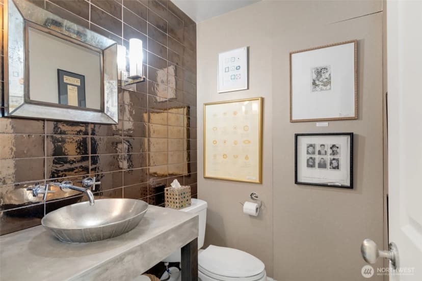 Property photo for 2821 2nd Avenue #2001, Seattle photo 20