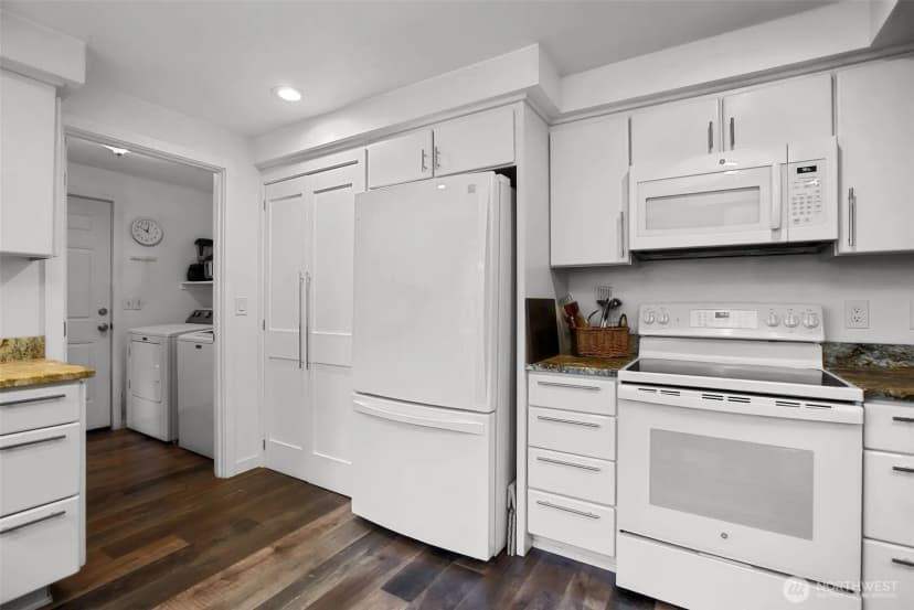 Property photo for 11315 38th Court Nw, Gig Harbor photo 12
