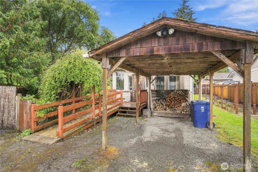Property photo for 9536 E E Street, Tacoma photo 2