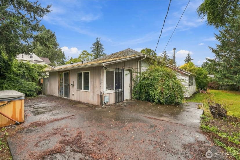 Property photo for 9536 E E Street, Tacoma photo 24