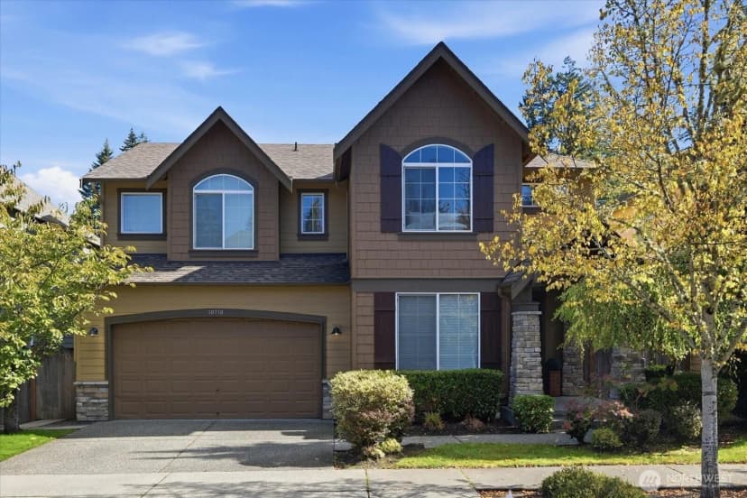 Property photo for 10710 242nd Place Ne, Redmond photo 2