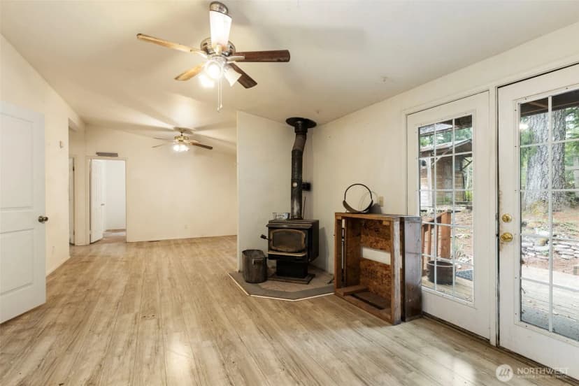 Property photo for 1234 Morganmarsh W, Seabeck photo 8