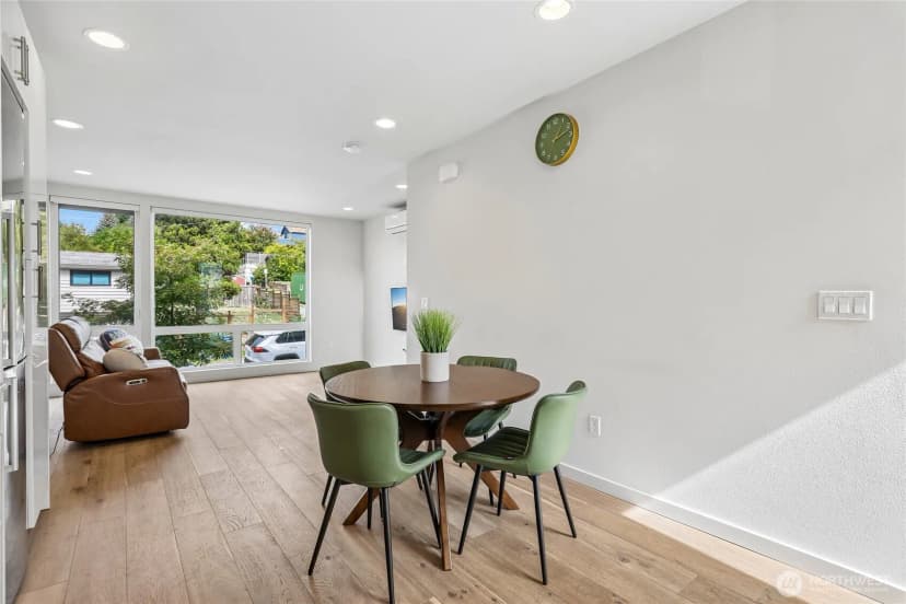 Property photo for 3709 S Dakota Street, Seattle photo 7