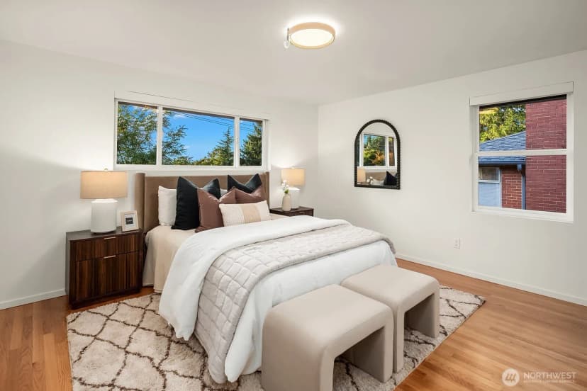 Property photo for 9608 5th Avenue Ne, Seattle photo 18