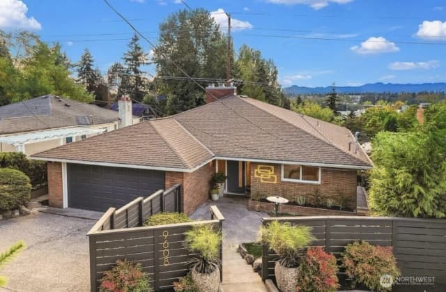 Property photo for 9608 5th Avenue Ne, Seattle
