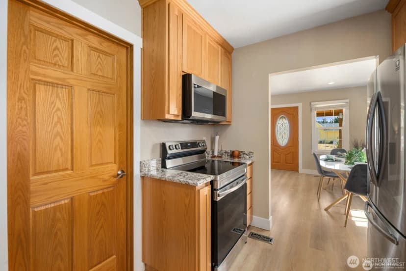 Property photo for 6222 S Warner Street, Tacoma photo 12