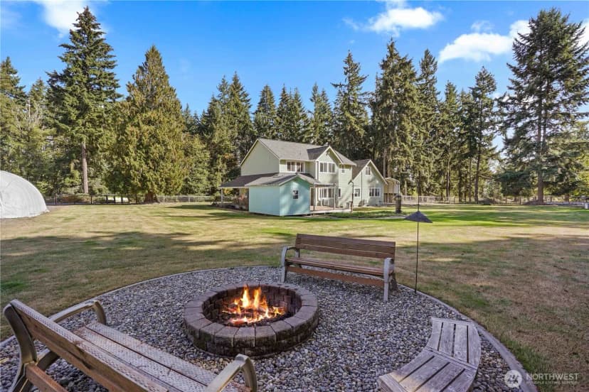 Property photo for 35718 59th Avenue Ct E, Eatonville photo 3