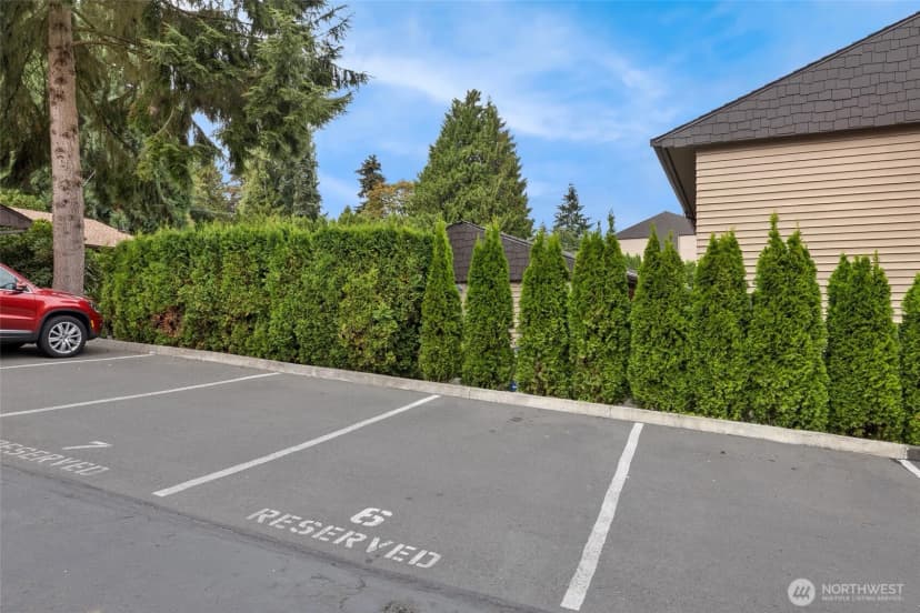 Property photo for 10817 Glen Acres Dr S #b, Seattle photo 33