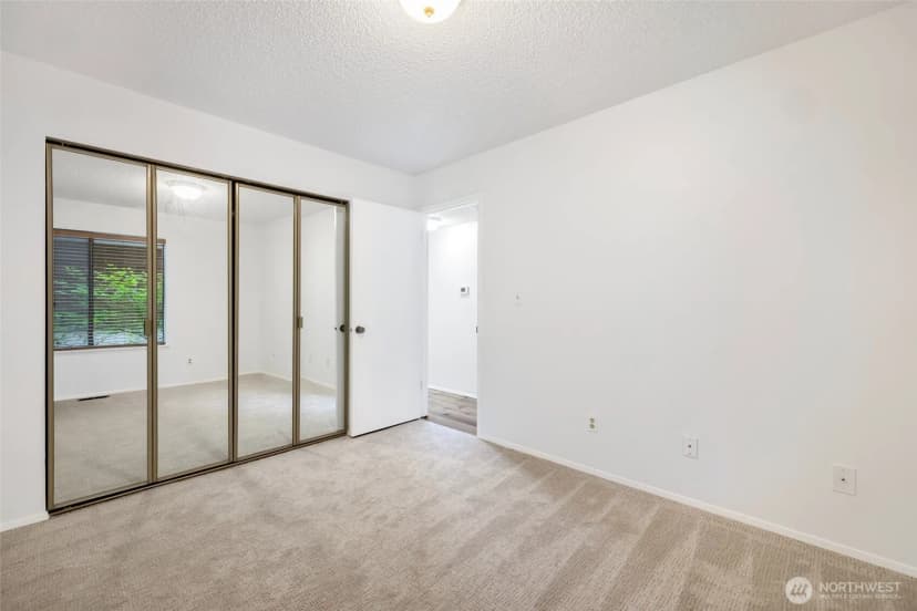 Property photo for 10817 Glen Acres Dr S #b, Seattle photo 15