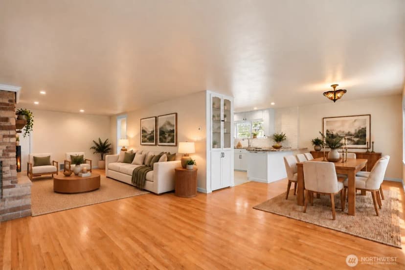 Property photo for 9515 Linden Avenue N, Seattle photo 15