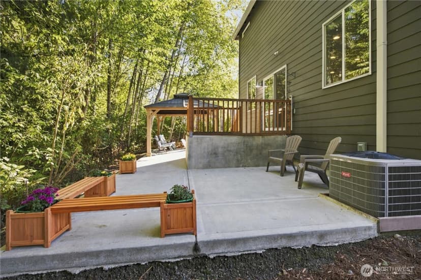 Property photo for 2269 Garfield Place Se, Port Orchard photo 17