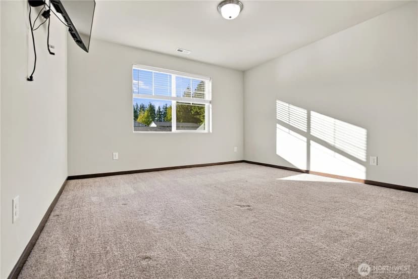 Property photo for 2269 Garfield Place Se, Port Orchard photo 28