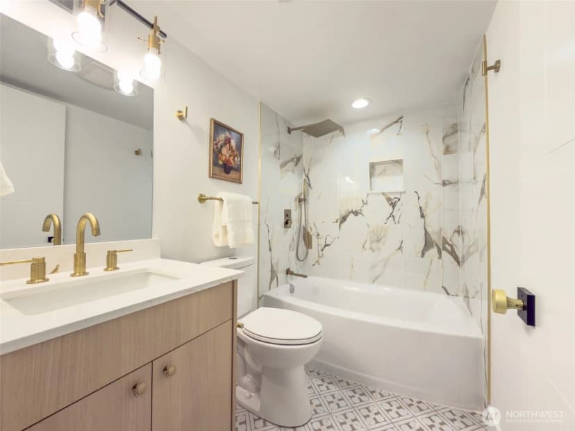Property photo for 5402 20th Avenue S, Seattle photo 18