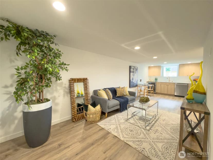 Property photo for 5402 20th Avenue S, Seattle photo 15