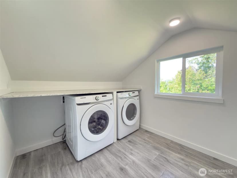 Property photo for 5402 20th Avenue S, Seattle photo 11
