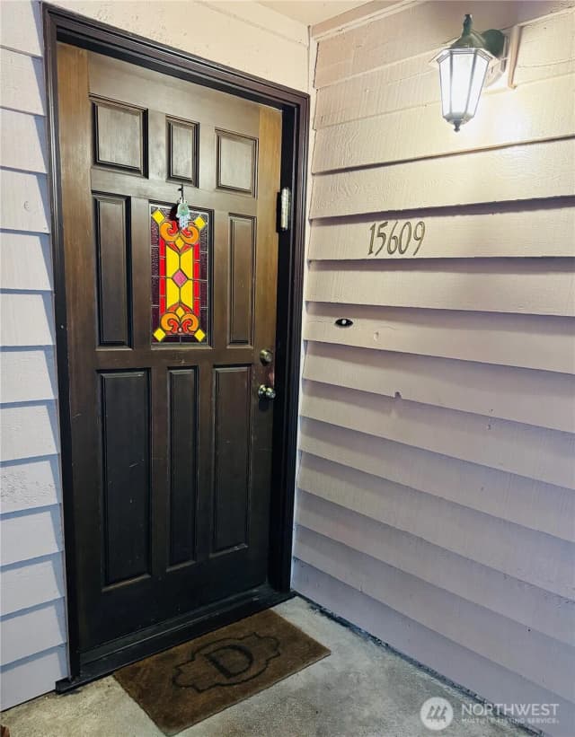 Property photo for 15609 Ne 18th St #d104, Bellevue photo 2