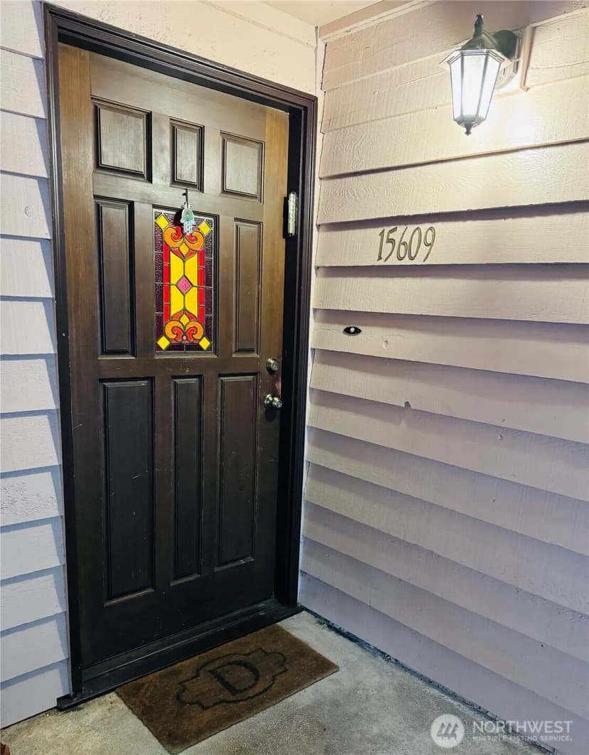 Property photo for 15609 Ne 18th St #d104, Bellevue photo 2