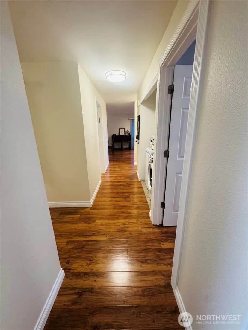 Property photo for 15609 Ne 18th St #d104, Bellevue photo 8