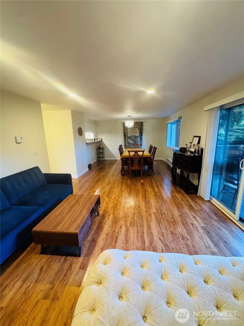 Property photo for 15609 Ne 18th St #d104, Bellevue photo 4