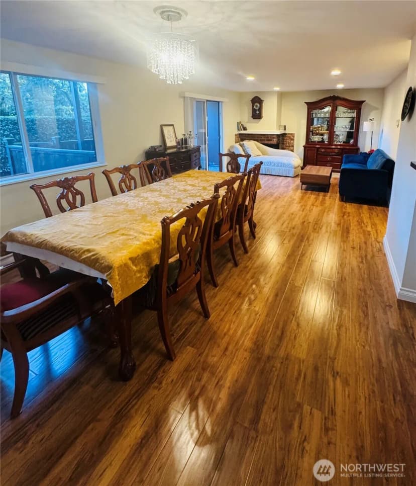 Property photo for 15609 Ne 18th St #d104, Bellevue