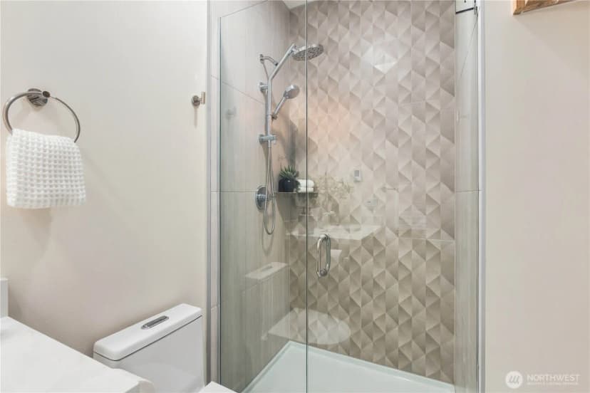 Property photo for 2328 Franklin Avenue E #g, Seattle photo 10