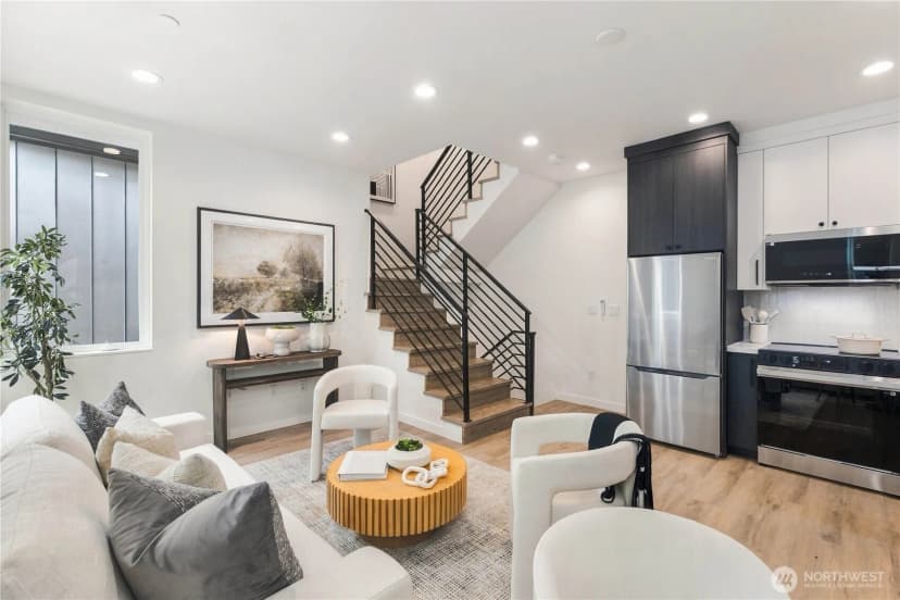 Property photo for 2328 Franklin Avenue E #g, Seattle photo 18