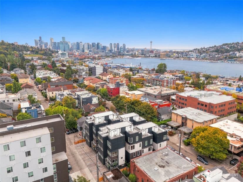 Property photo for 2328 Franklin Avenue E #g, Seattle photo 34