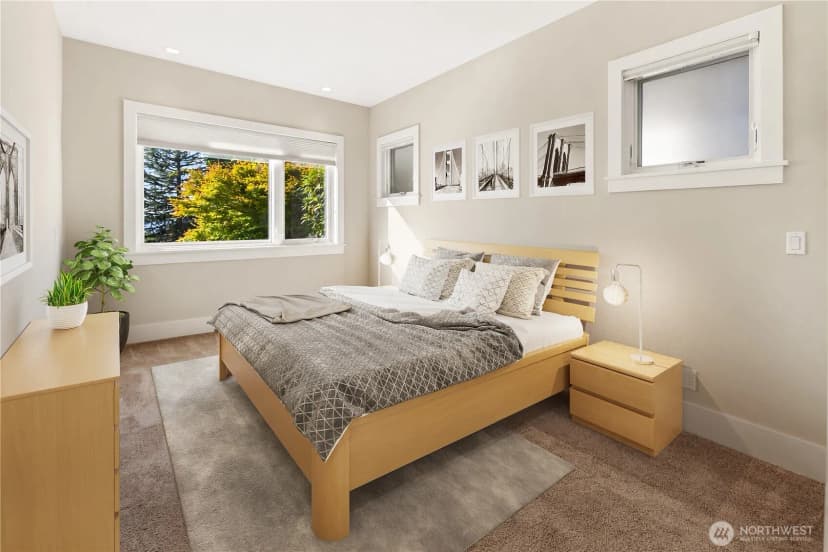 Property photo for 2820 Magnolia Boulevard W, Seattle photo 27