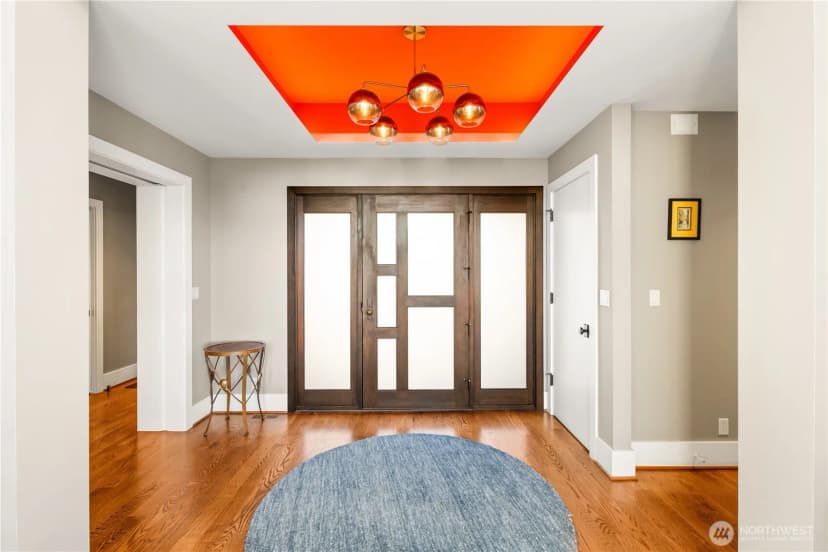 Property photo for 2820 Magnolia Boulevard W, Seattle photo 7