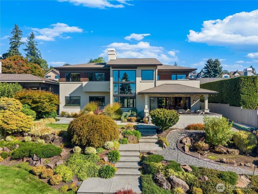 Property photo for 2820 Magnolia Boulevard W, Seattle photo 40