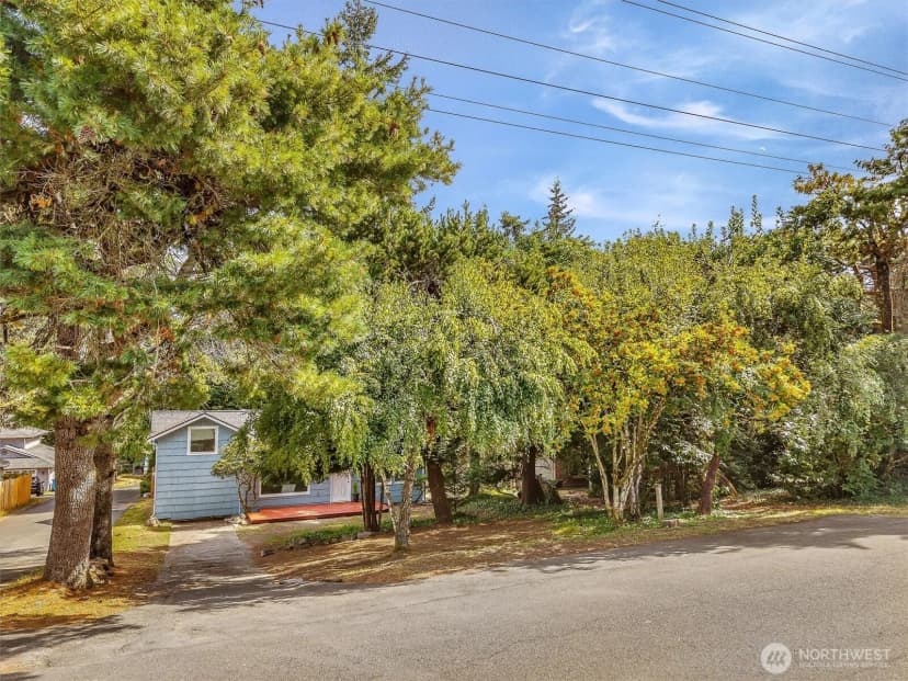 Property photo for 17024 8th Avenue Ne, Shoreline photo 26