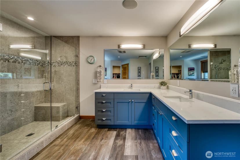Property photo for 7940 Beach Drive E, Port Orchard photo 25