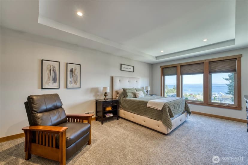 Property photo for 7940 Beach Drive E, Port Orchard photo 24