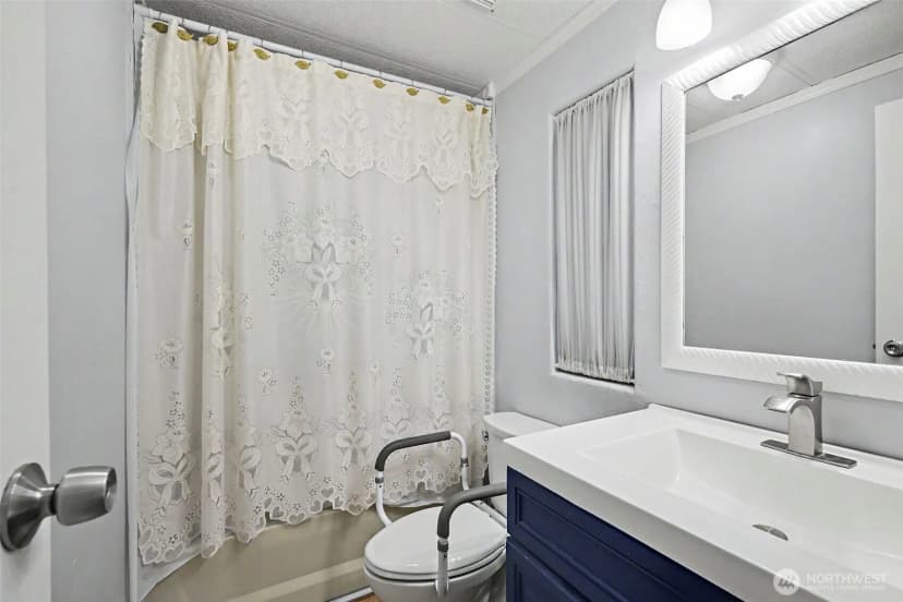 Property photo for 11436 Se 208th Street #131, Kent photo 19