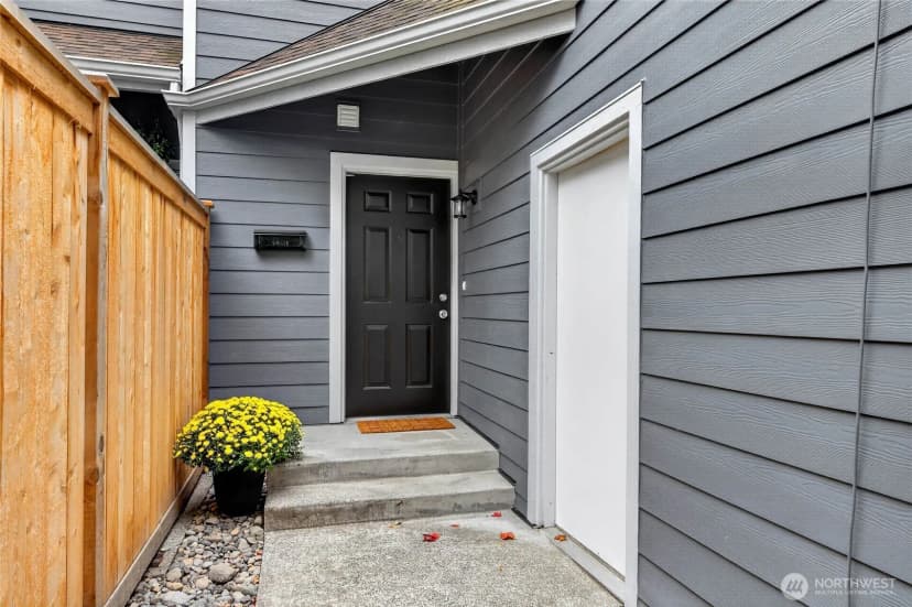 Property photo for 9738 Ashworth Avenue N, Seattle photo 25