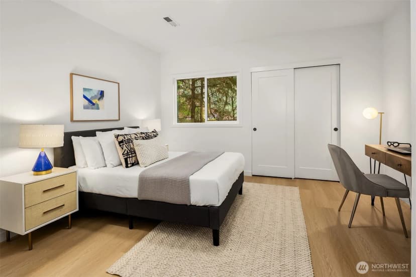 Property photo for 14214 Westwood Place Ne, Seattle photo 26
